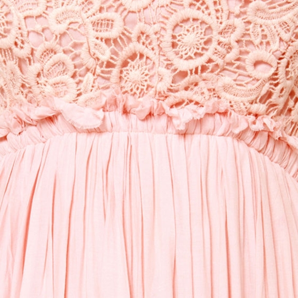 Chiffon Crochet ADORBES Spaghetti Strap open back - Picture 3 of 8